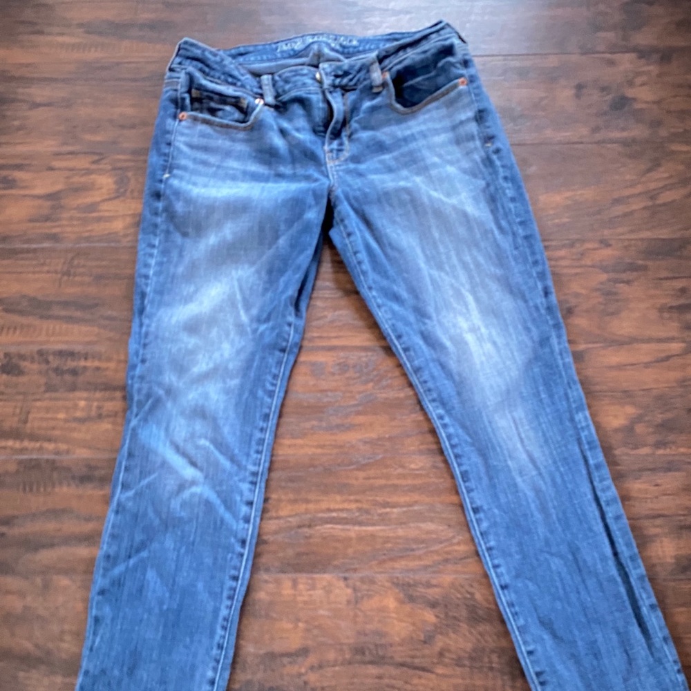 American Eagle skinny jeans.
